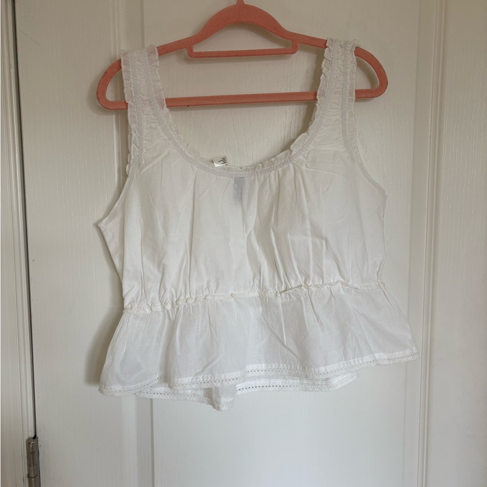 Divided White Ruffled Blouse - Picture 2 of 5